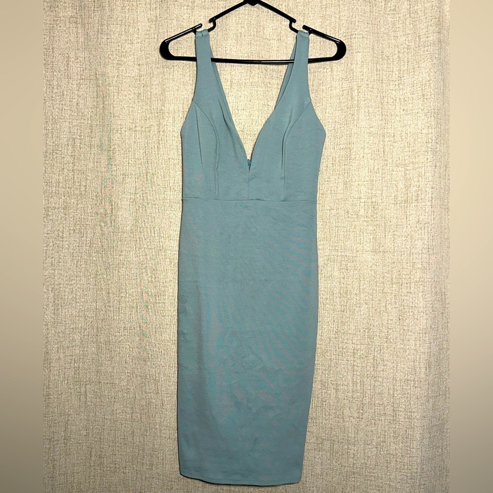Lulus Deep Cut BodyCon dress